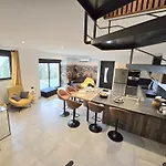 Grande Maison Familiale Avec Piscine Privee Et Animaux Bienvenus - Fr-1-616-527