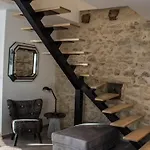 Grande Maison Familiale Avec Piscine Privee Et Animaux Bienvenus - Fr-1-616-527 *