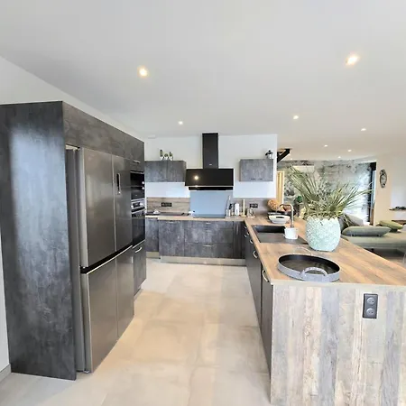 Feriehus Grande Maison Familiale Avec Piscine Privee Et Animaux Bienvenus - Fr-1-616-527