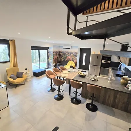 Grande Maison Familiale Avec Piscine Privee Et Animaux Bienvenus - Fr-1-616-527