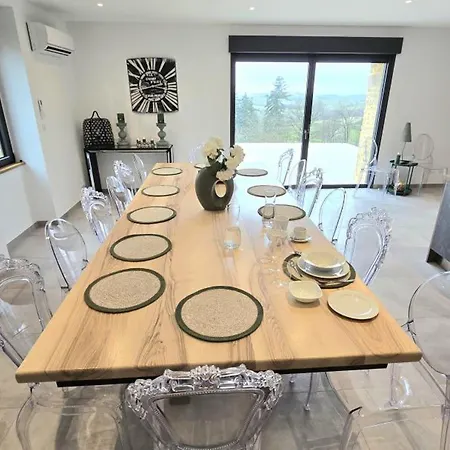 Grande Maison Familiale Avec Piscine Privee Et Animaux Bienvenus - Fr-1-616-527 Semesterbostad