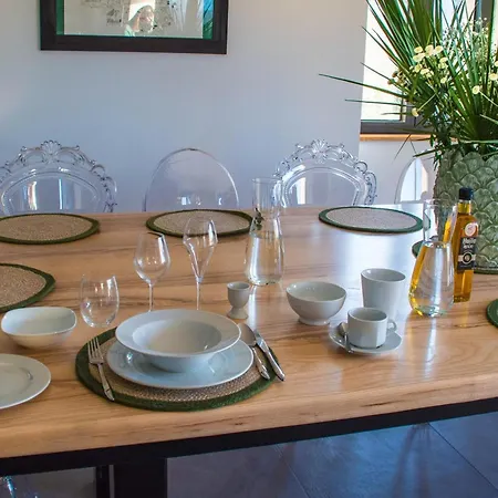 Grande Maison Familiale Avec Piscine Privee Et Animaux Bienvenus - Fr-1-616-527