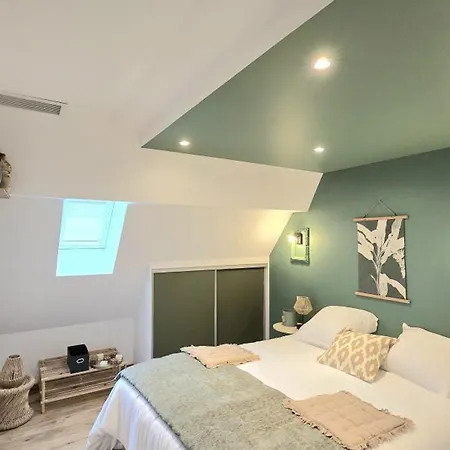 Grande Maison Familiale Avec Piscine Privée Et Animaux Bienvenus - Fr-1-616-527 Casa vacanze *