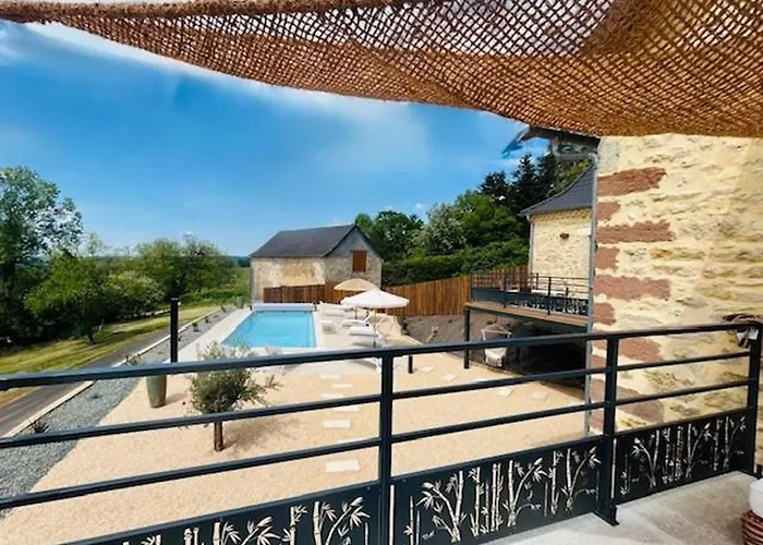 Casa vacanze Grande Maison Familiale Avec Piscine Privée Et Animaux Bienvenus - Fr-1-616-527