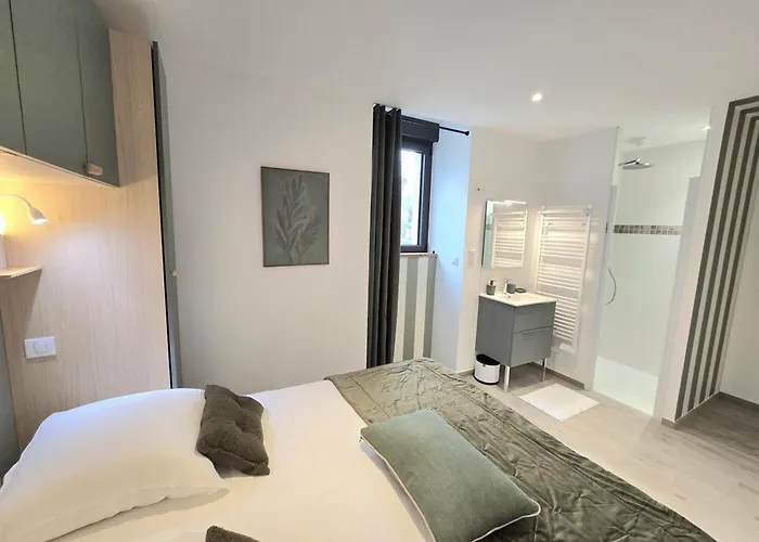 Grande Maison Familiale Avec Piscine Privee Et Animaux Bienvenus - Fr-1-616-527 Feriehus Coubjours