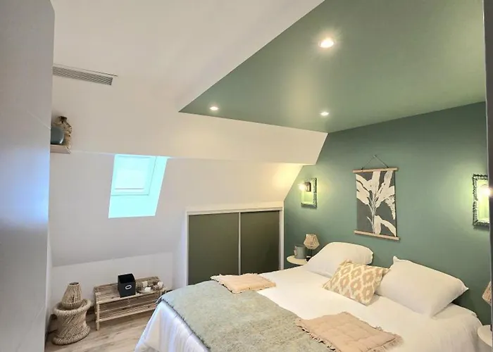 Grande Maison Familiale Avec Piscine Privée Et Animaux Bienvenus - Fr-1-616-527 Casa vacanze *